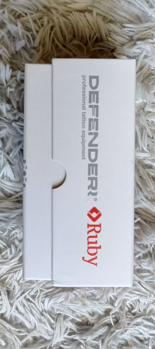 Продам тату- машинку Defender RUBY Chromium роторная, 11 режимов, унив