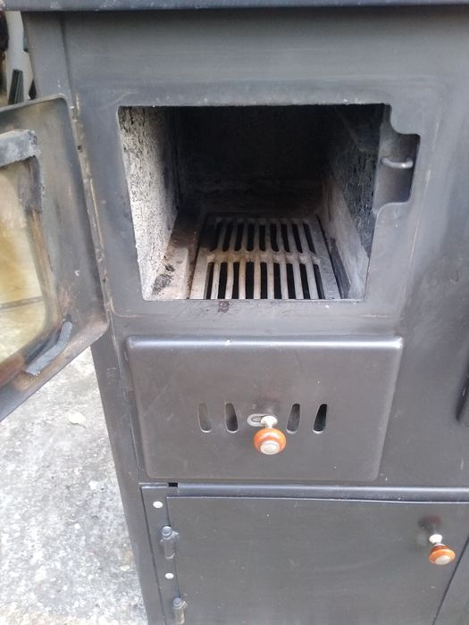 Печка Прити с водна риза