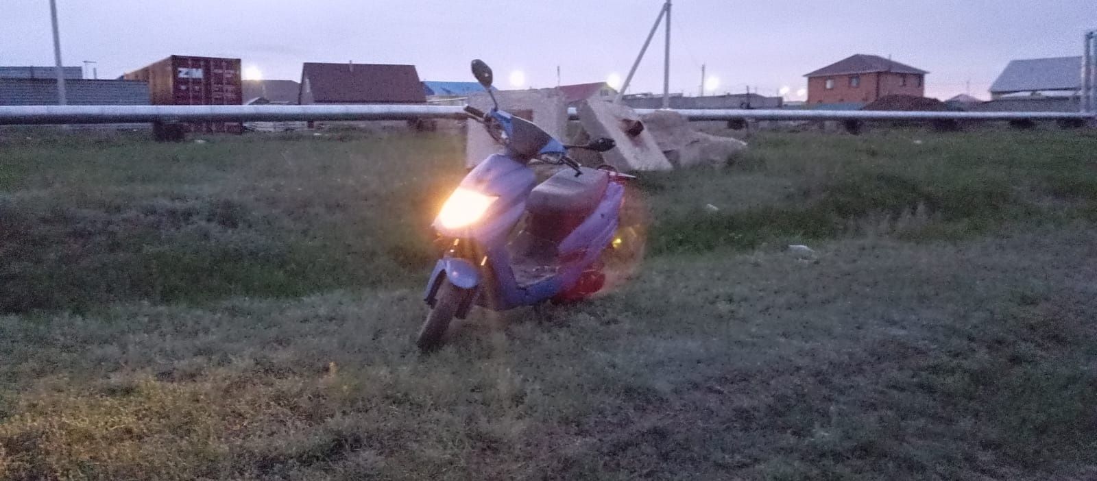 PEDA скутер 50куб