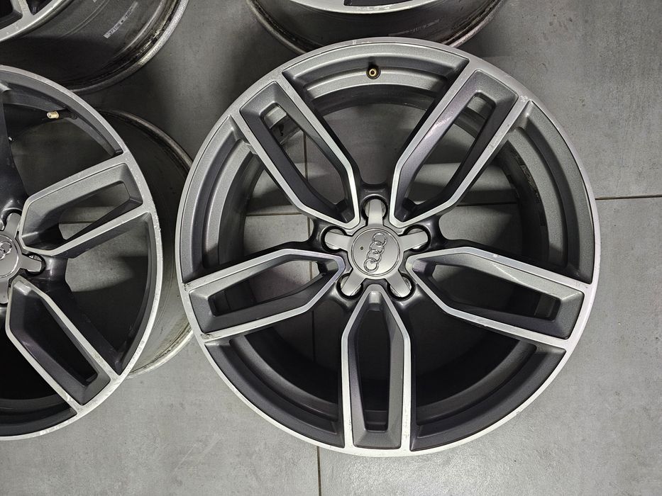 Jante Audi S3, RS3, A3, V8 Originale, R19, foarte usoare! Diamond cut