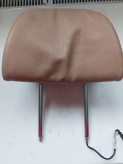 Tetiere stanga fata BMW 7 V (F01, F02, F03, F04) [ 2008 - 2015 ]