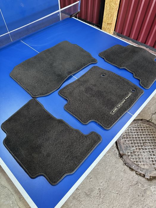 Полики на Land Cruiser Prado 150