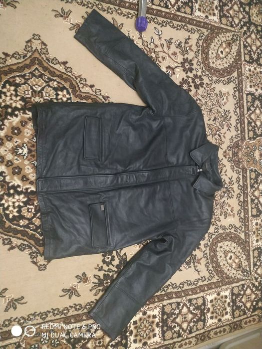 Кожаный куртка новый