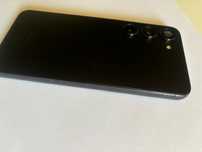 Samsung S 23 normal de 256 Gb bateria tine 2 zile de uzura normala