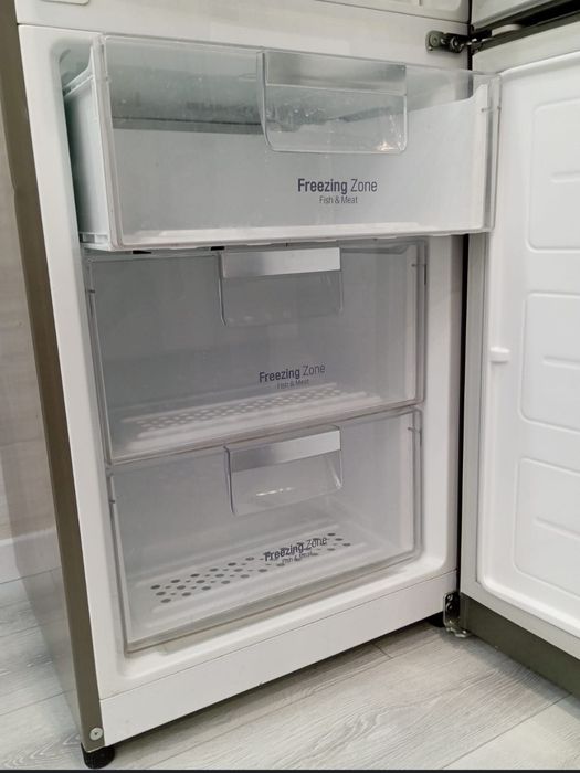 Продам Холодильник в отличном рабочем состоянии 2м