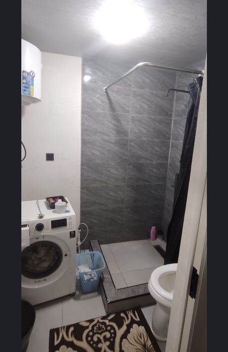 Ташкент вилояти, Корасувда продается квартира 2х комнатная,2 xonali uy