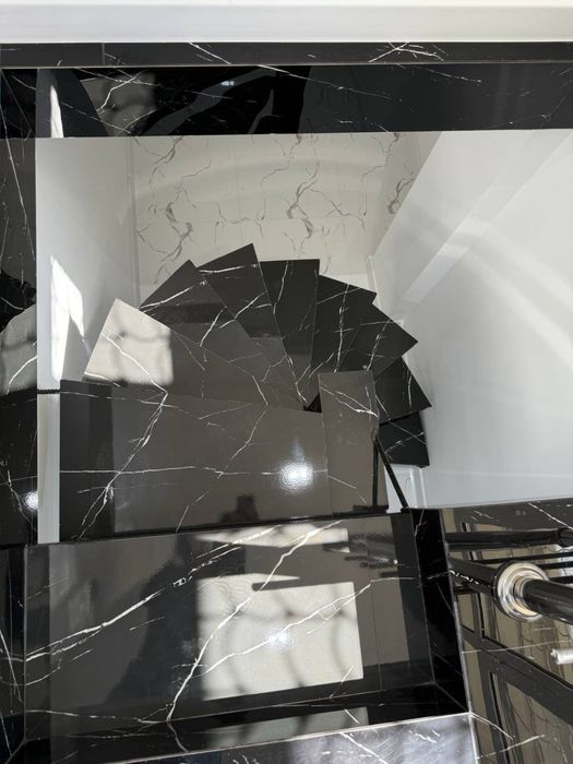 Лабзар Ц-13 евро нежилое помещение 112кв.м первая линия срочно