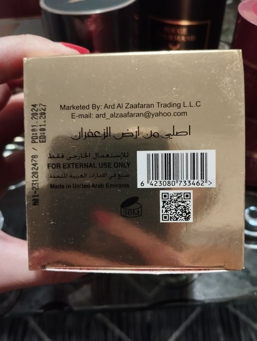 Дамски парфюми,спрейове и лосиони