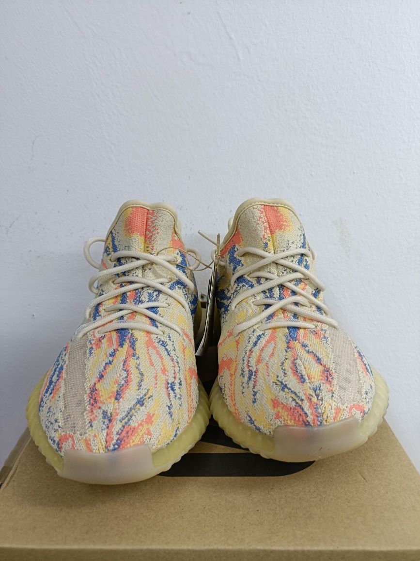 Adidas Yeezy Boost 350 номер 39 1/3 и 40 2/3 код 28A