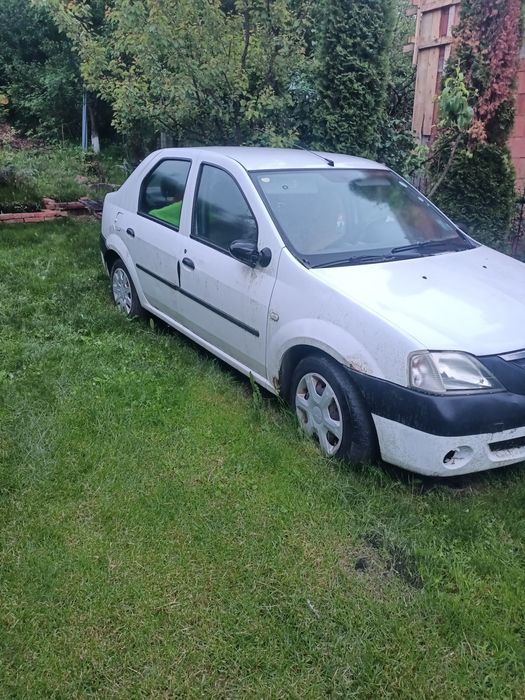 Dezmembrez Dacia Logan 1.5 dci