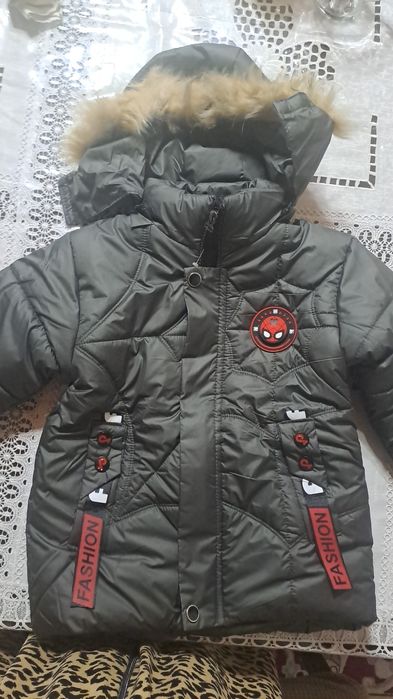 Үл балаға куртка сатылады,жаңа