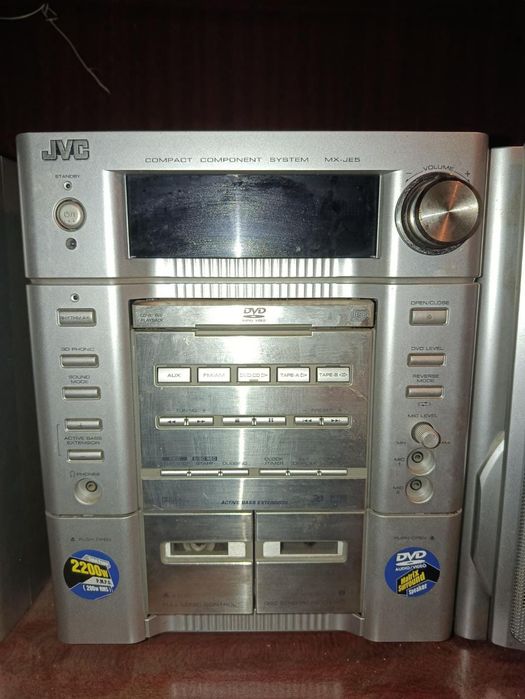 Музыкальный центр JVC