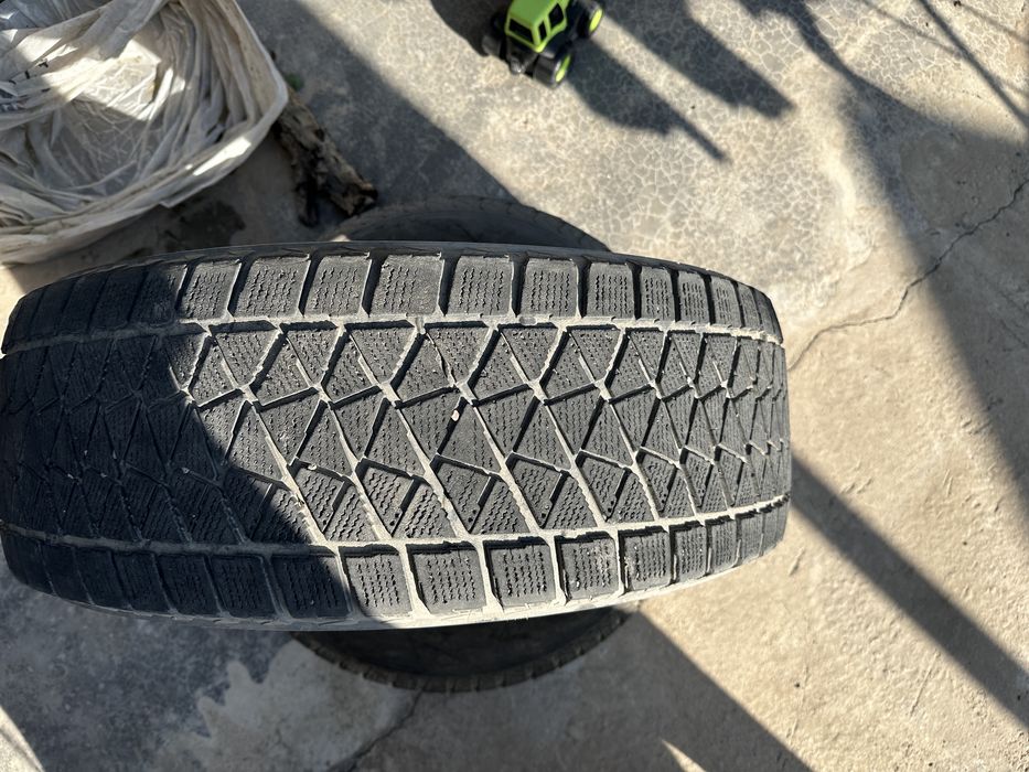 Продам срочно шины r17