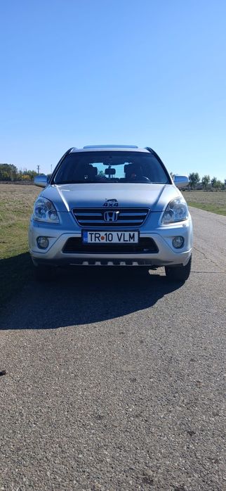 Vând Honda CR-V 4×4