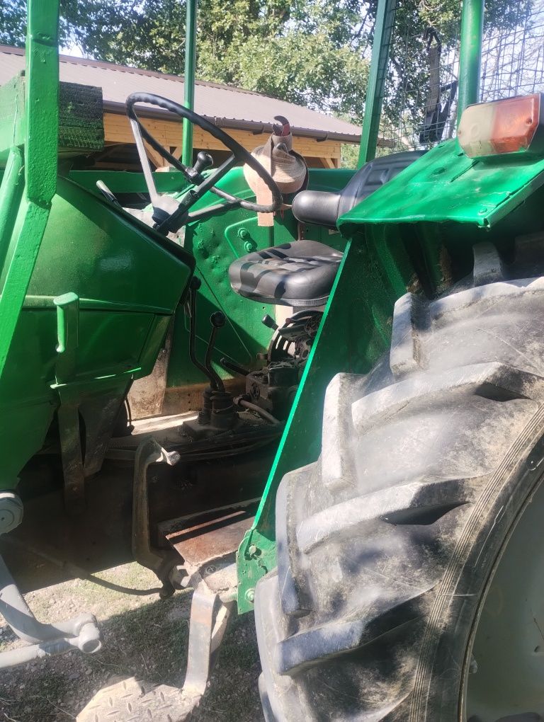 Tractor de vânzare
