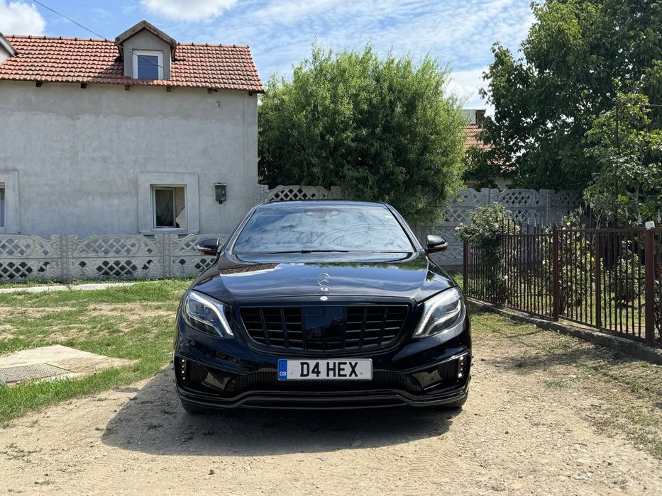 Mercedes S320 long  limusine