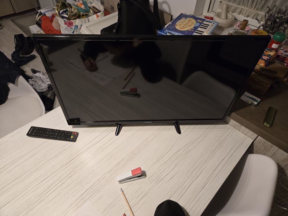 Televizor SCHNEIDER HD LED TV 81cm