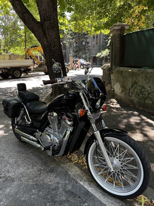 Suzuki Intruder VS700 Varianta Rara