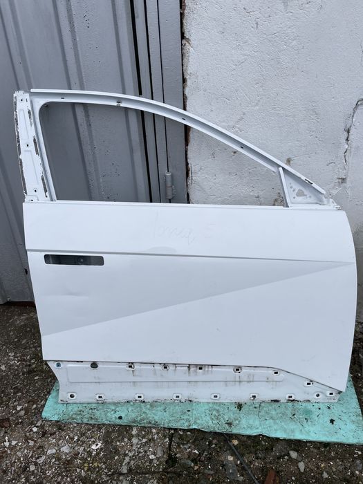 Предна дясна врата за Hyundai Ioniq Хюндай Йоник 2021-2023г