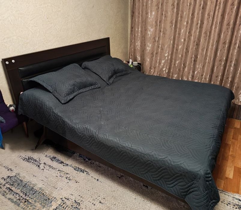 Продам комплект мебели для спальни