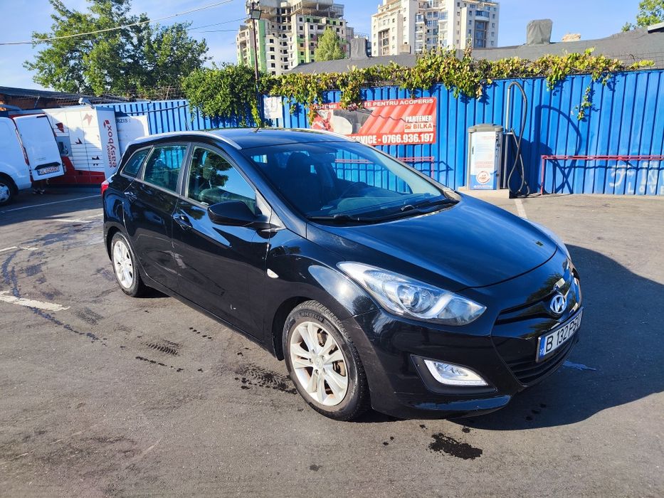 Vând Hyundai i30