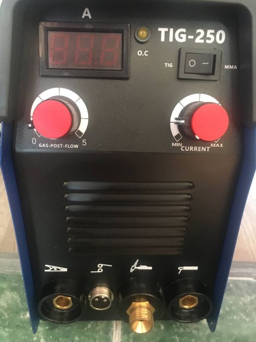 ТИГ сварка в среде аргона.
