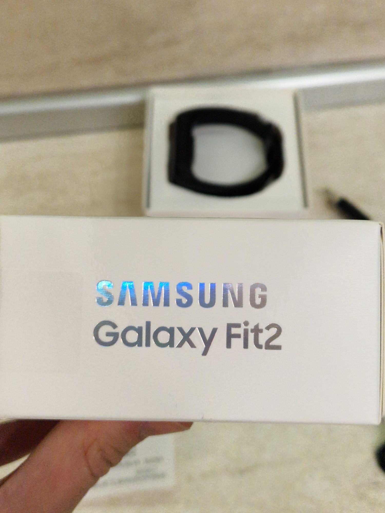 Смарт гривна Samsung Galaxy Fit 2