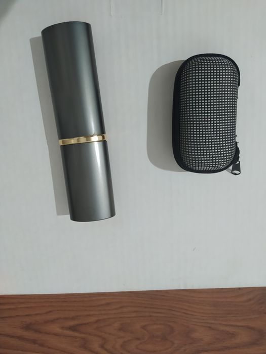 Очки оптические +1,5 D складывающиеся, в футлярах, новые