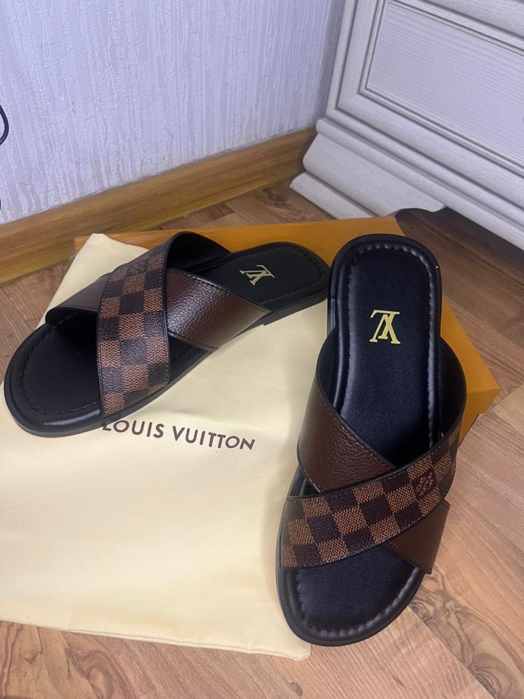 Boss кроссовки Prada  lv 39-44 r