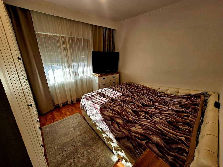 Apartament cu 3 camere de vânzare in Curtea de Arges (74,82 m²)