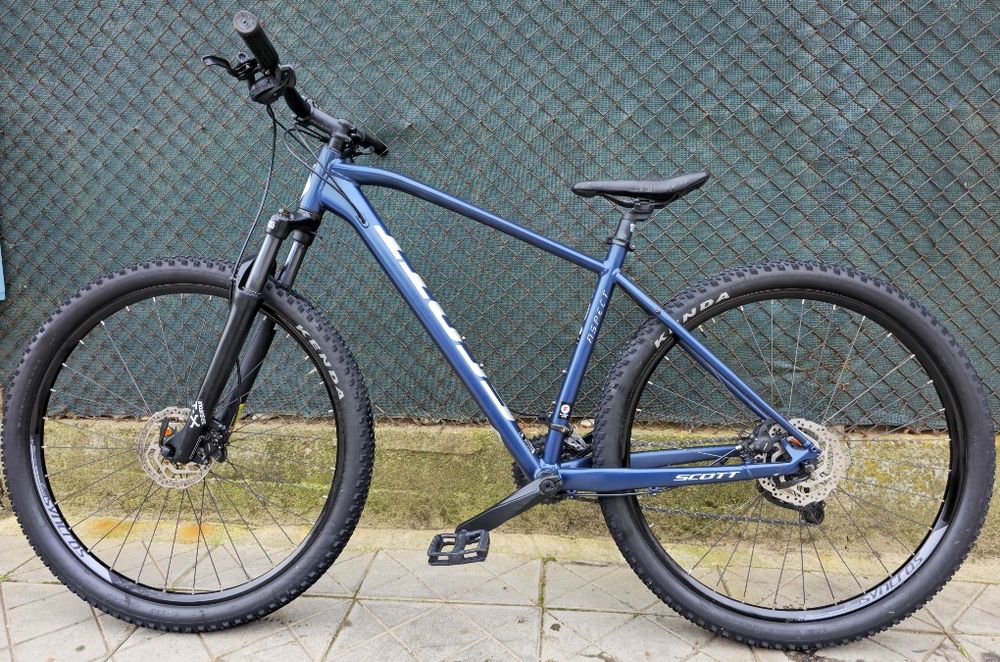Scott Aspect 29 цола 940 L размер 2х9 скорости Хидравлични дискови