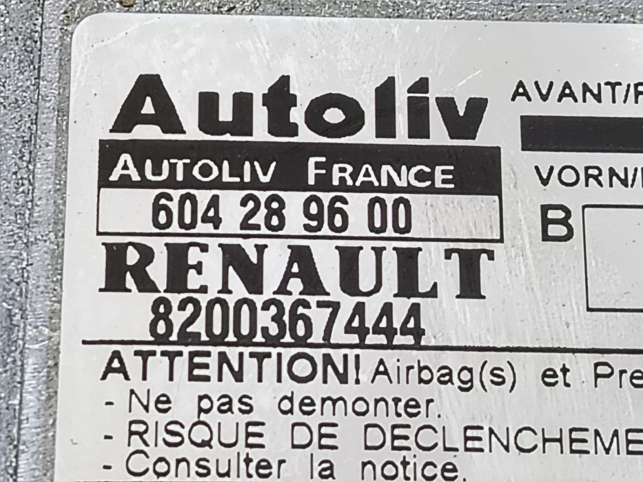 Calculator airbag 8200367444 Renault Megane 2 [2002 - 2006] 1.9 dci F