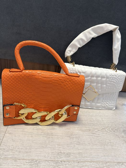 Дамски чанти 2бр.