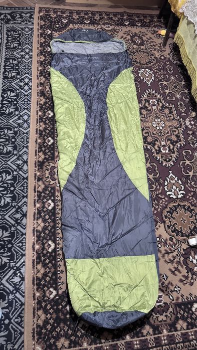 Спален чувал Outhorn orsaro