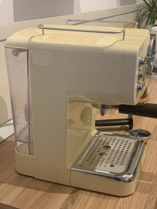 Espressor Swan aspect retro