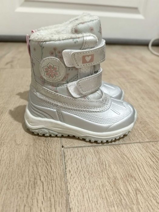 Боти за момиче lupilu