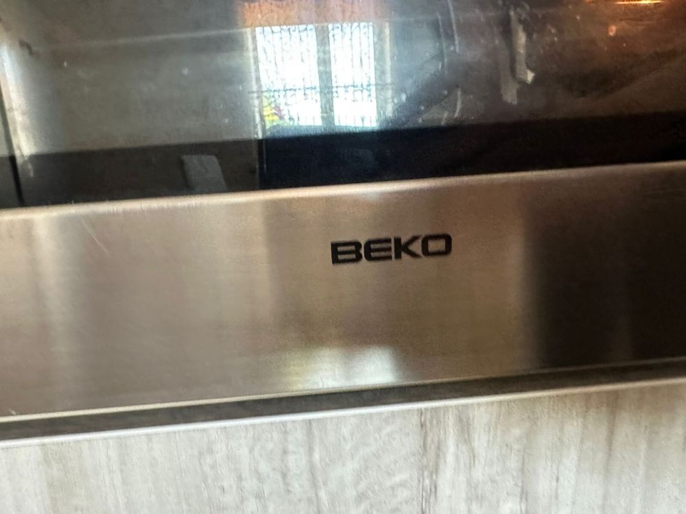Продам духовой шкаф