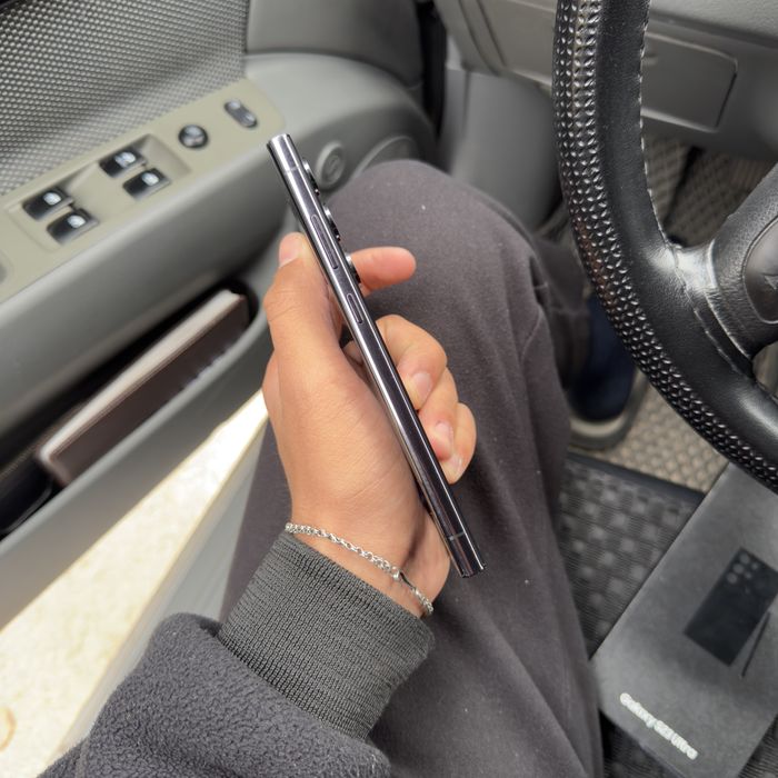 Samsung s23 ultra Vetnam Karopka bor