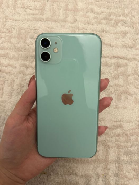 Продам iPhone 11