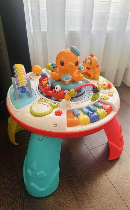 Masuta educationala cu sunete si jucarii RICOKIDS 781800