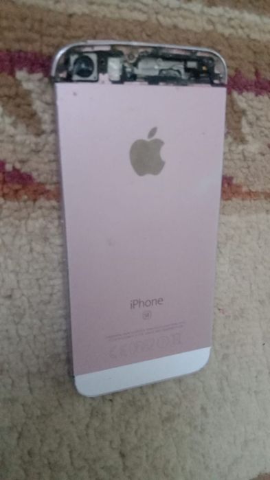 Iphone…5se..64gb