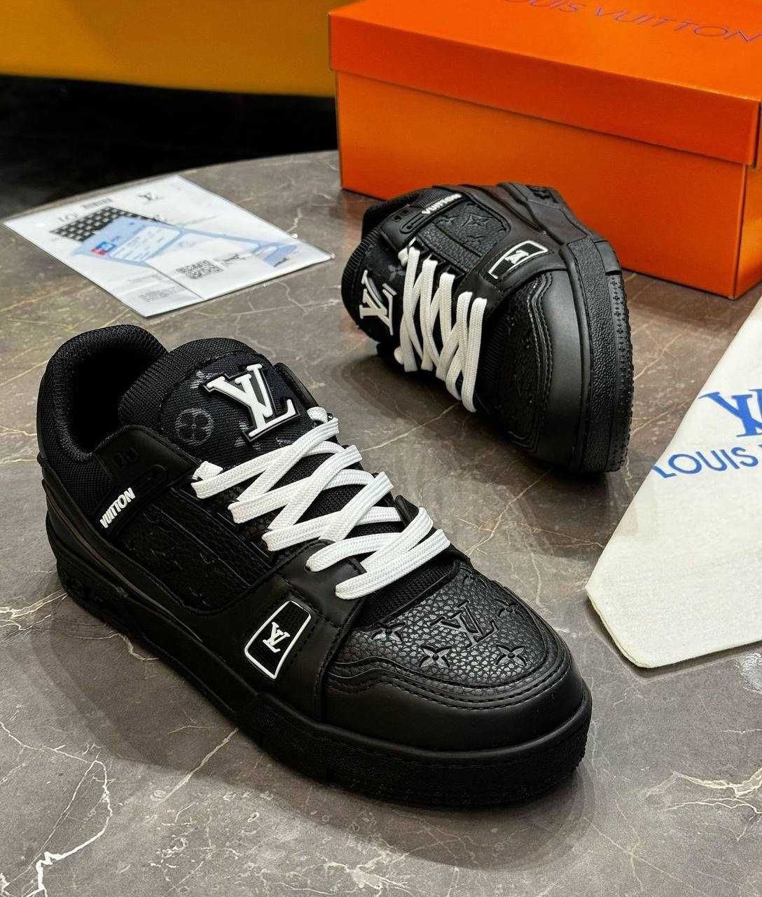 Adidasi Louis Vuitton Trainer Full Black Edition