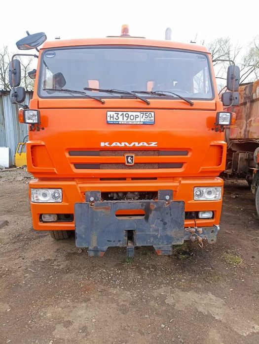 Вакуумная подметальная машина Ceksan VKM 7000