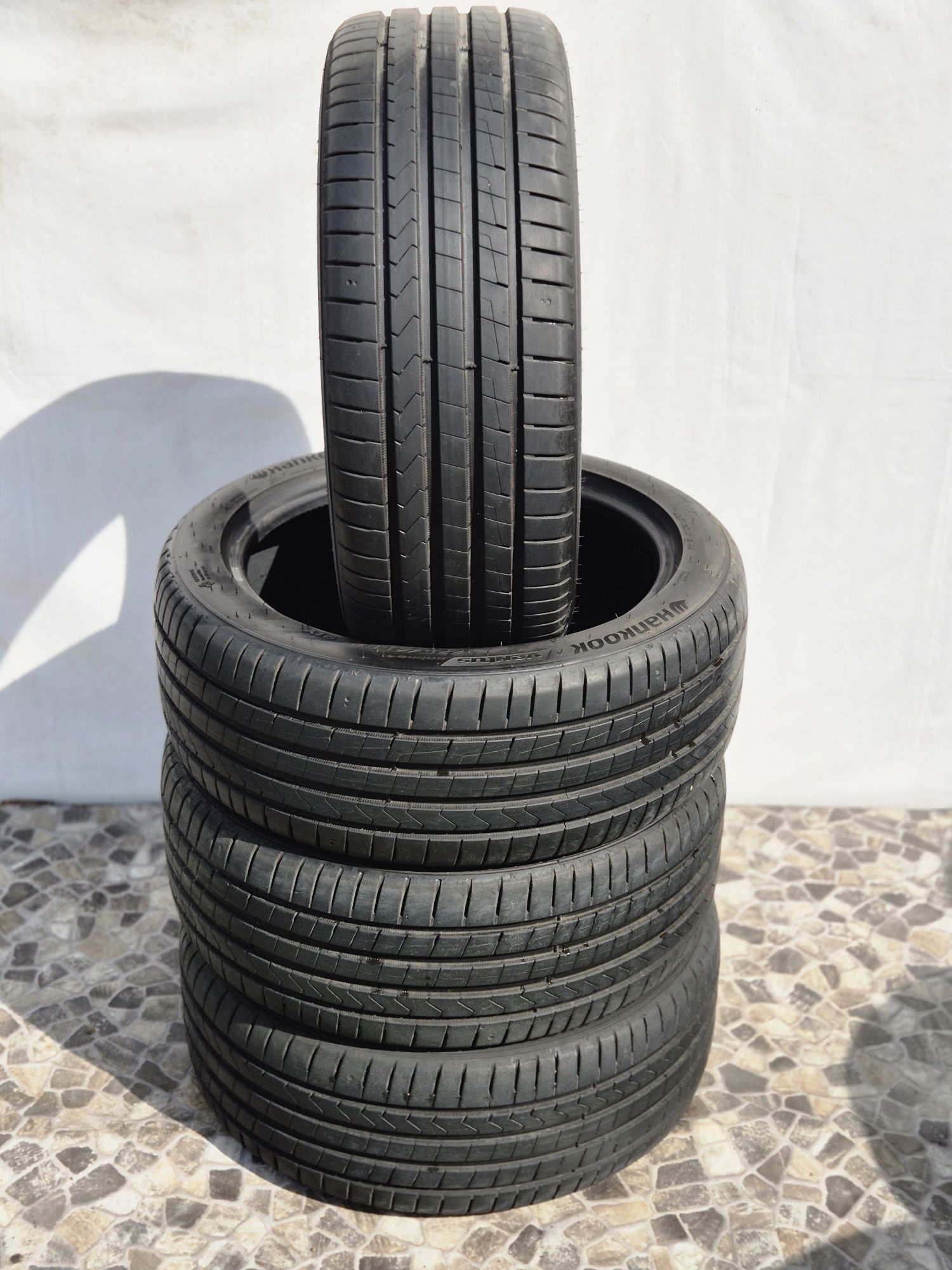 4бр 225 45 17 Hankook летни 22г