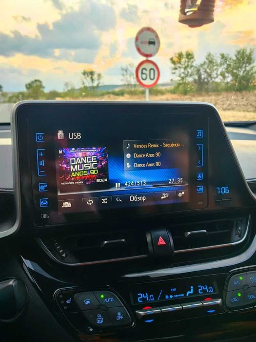 Toyota C-HR HYBRID JBL Sound Най-Високо Ниво Оборудване самопариране