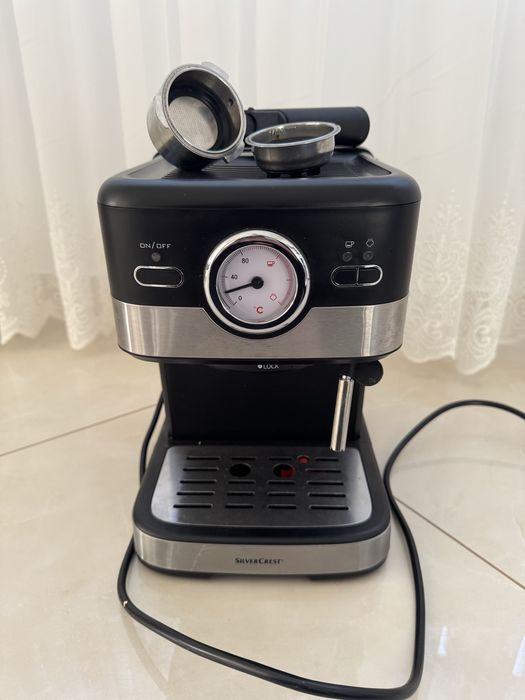 Aparat cafea Silvercrast ca nou