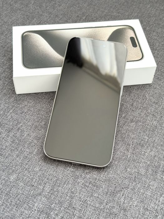 Продавам iPhone 15 Pro 128 GB – отлично състояние