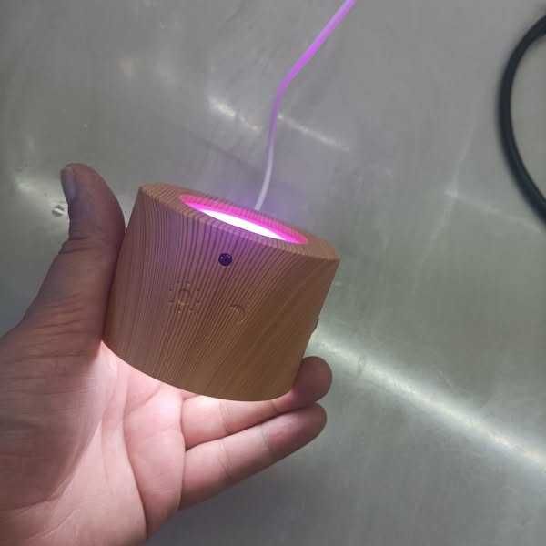 НОВА! Безжична LED стенна лампа с батерия, RGB