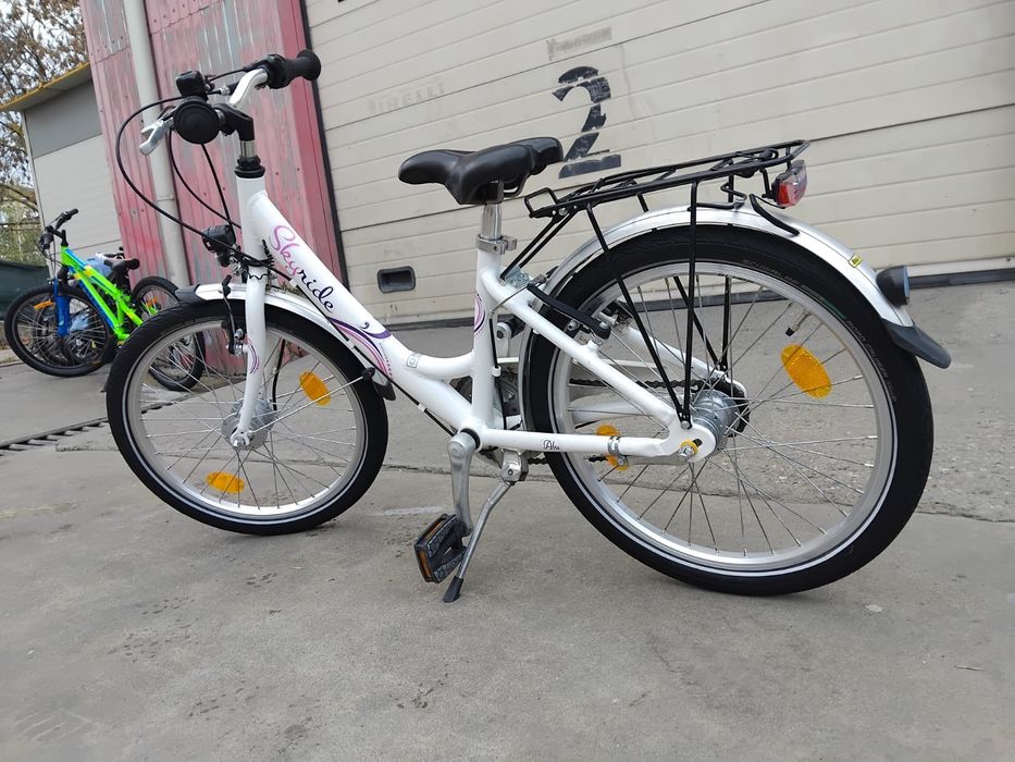 Vând bicicleta din aluminiu pentru copii