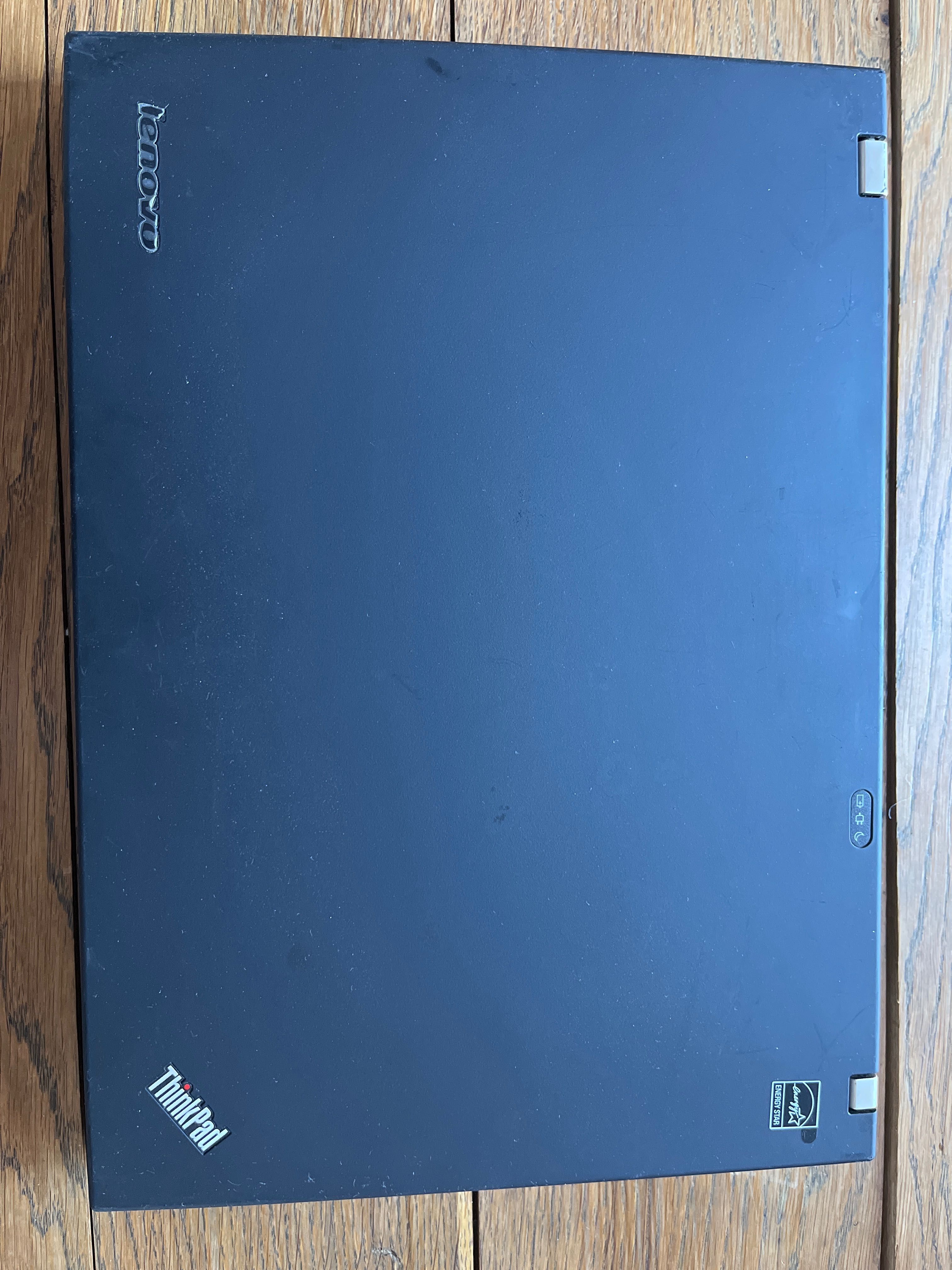 Lenovo ThinkPad  Т510 иT400 на части